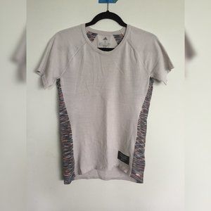 Adidas  Short sleeve crew neck sweater - size s